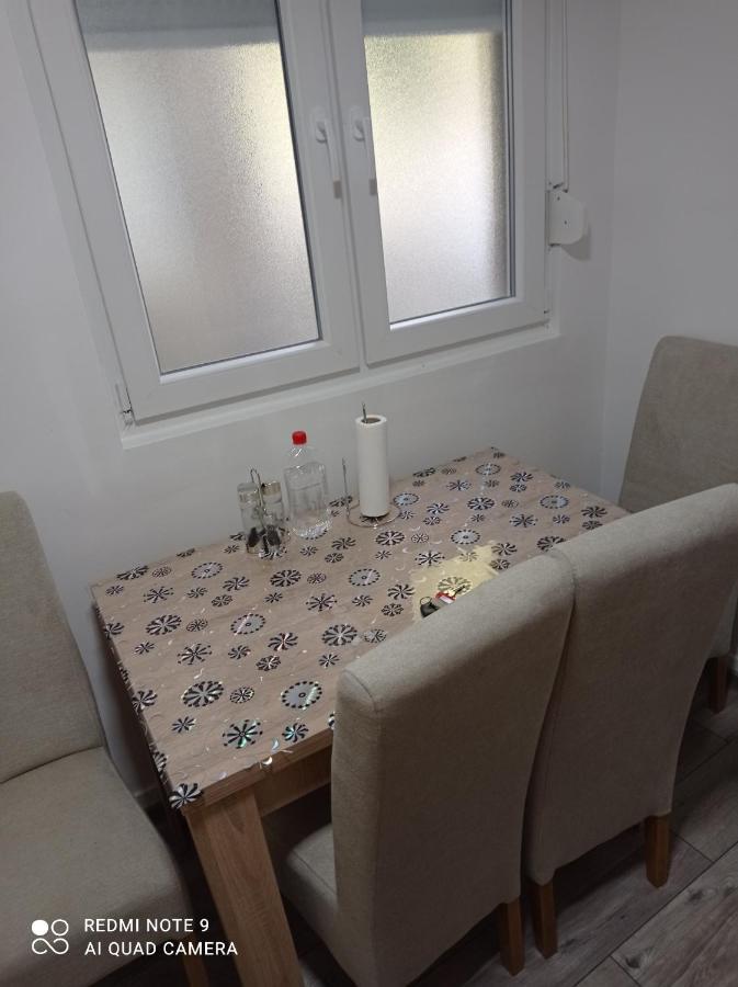 7 Days Premium Apartment 2 Subotica Exterior photo